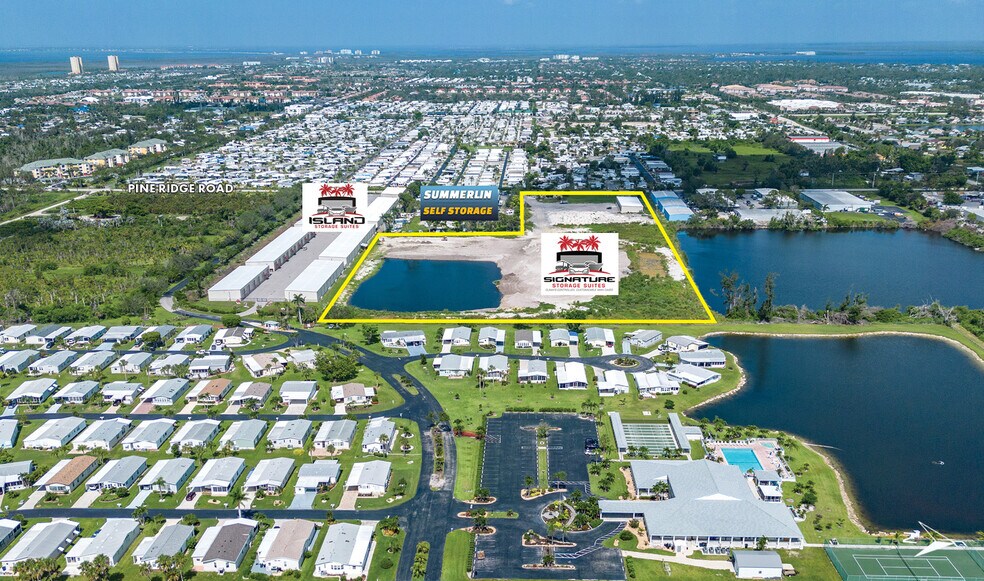 16261 Pine Ridge Rd, Fort Myers, FL à vendre - Photo de l’immeuble – Image 3 sur 18
