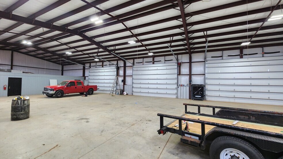 1509 Lynn Ave, Lamesa, TX à vendre - Photo de l’immeuble – Image 2 sur 13