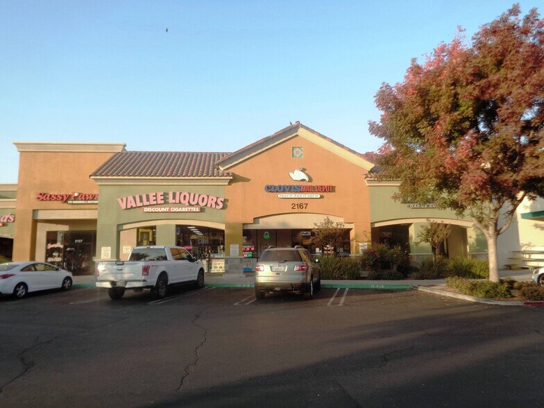 2167 Shaw Ave, Clovis, CA à louer - Photo de l’immeuble – Image 2 sur 6