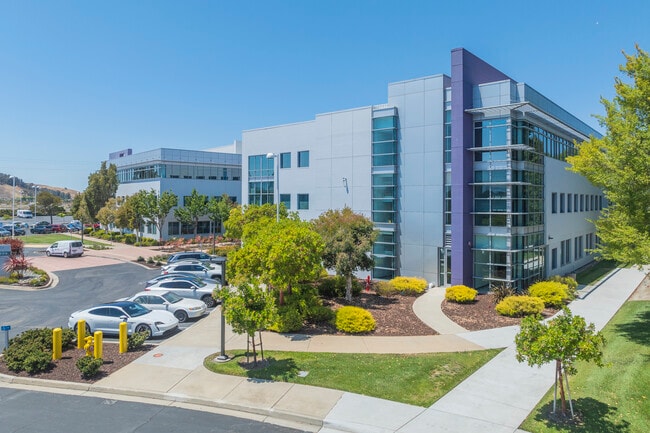 Plus de détails pour 7999 Gateway Blvd, Newark, CA - Bureau, Local d'activités à louer