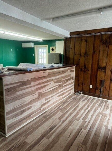 12 Elm St, Hatfield, MA à louer - Photo de l’immeuble – Image 3 sur 9