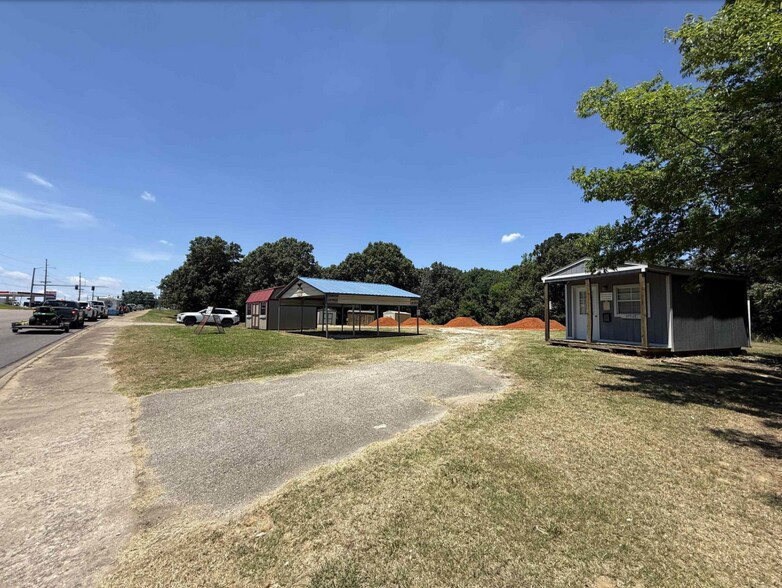 1810 & 1812 Linwood Drive, Paragould, AR à vendre - Photo de l’immeuble – Image 2 sur 6