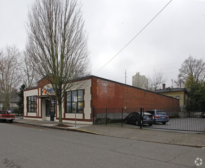 35 NW 20th Pl, Portland, OR à vendre - Photo de l’immeuble – Image 3 sur 9