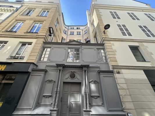 23 Rue Blondel, Paris à louer - Photo de l’immeuble – Image 2 sur 2