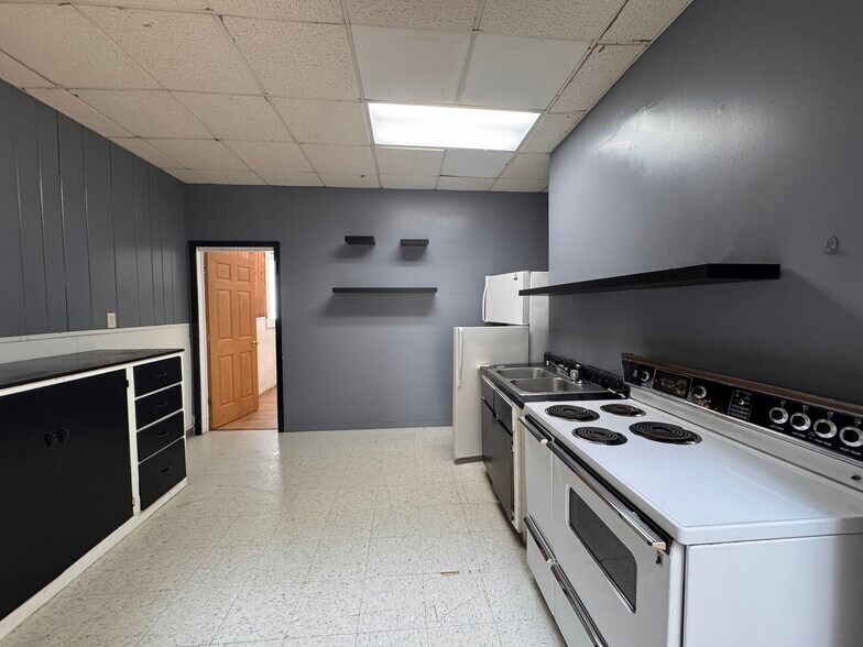 118 S Lafayette St, Macomb, IL à vendre - Photo de l’immeuble – Image 3 sur 42