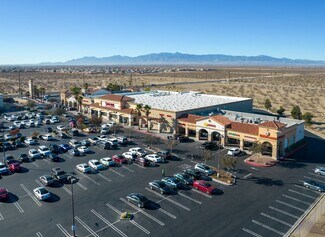 Plus de détails pour 14136-14200 Hwy 395, Adelanto, CA - Local commercial à louer