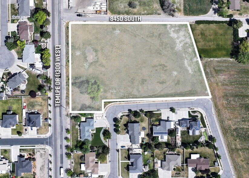 8481 S. Temple Dr., West Jordan, UT à vendre - Photo de l’immeuble – Image 2 sur 4