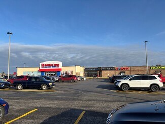 Plus de détails pour 76 Starrs Rd, Yarmouth, NS - Bureau/Local commercial à louer