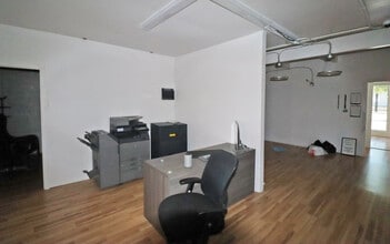 1604-1628 Main St, Springfield, OR à louer Photo intérieure– Image 2 sur 4