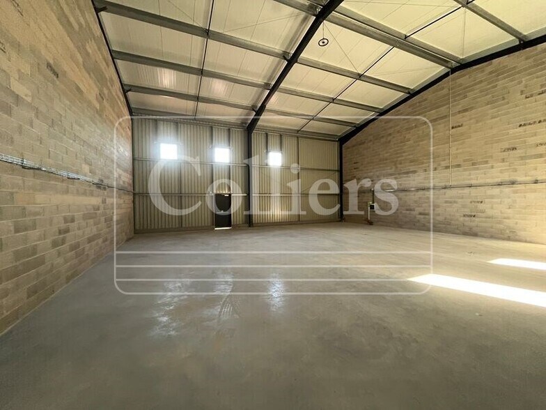 Industriel/Logistique dans Peypin à vendre - Photo intérieure – Image 3 sur 5