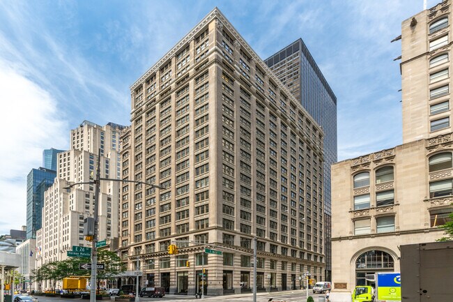 Plus de détails pour 360 Park Ave S, New York, NY - Bureau à louer