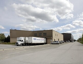 Plus de détails pour 34 Armstrong Ave, Halton Hills, ON - Industriel/Logistique à louer