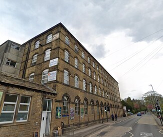 Plus de détails pour Huddersfield Rd, Thongsbridge - Bureau à louer