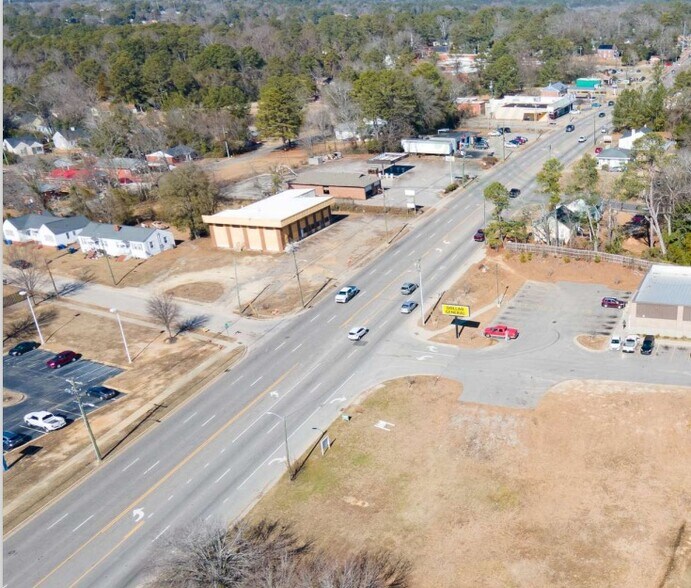 1234 Ramsey St, Fayetteville, NC à vendre - Photo de l’immeuble – Image 2 sur 7