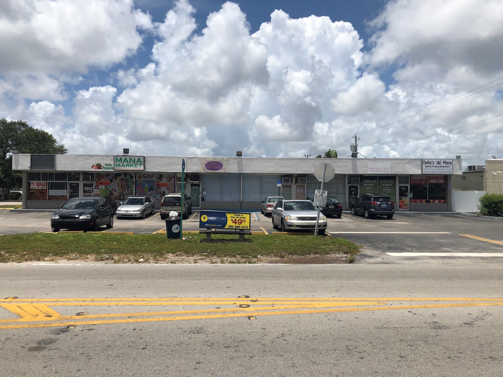 North Miami Mixed-Use portefeuille de 2 biens à vendre sur LoopNet.fr Photo principale– Image 1 sur 3