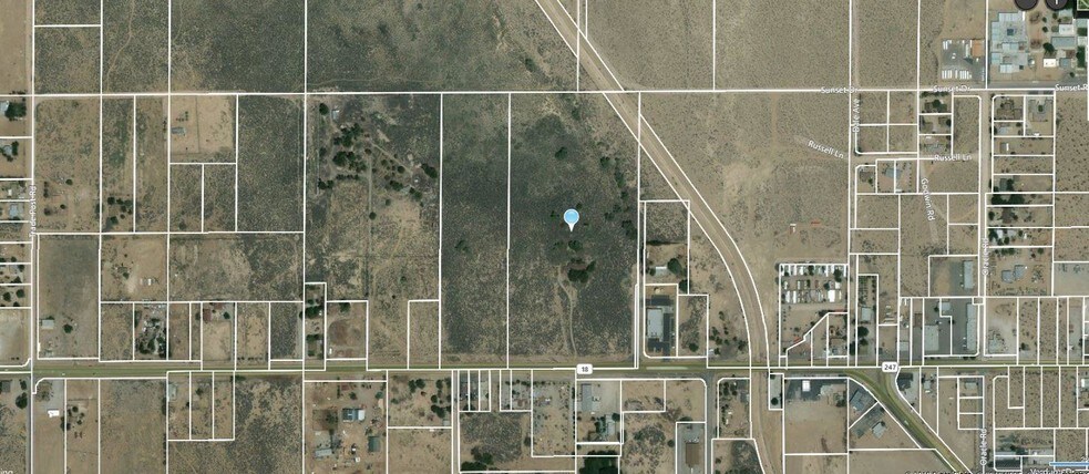 Ca-18, Lucerne Valley, CA à vendre - Photo principale – Image 1 sur 29