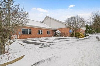 Plus de détails pour 260 Niles Cortland Rd NE, Warren, OH - Bureau à vendre