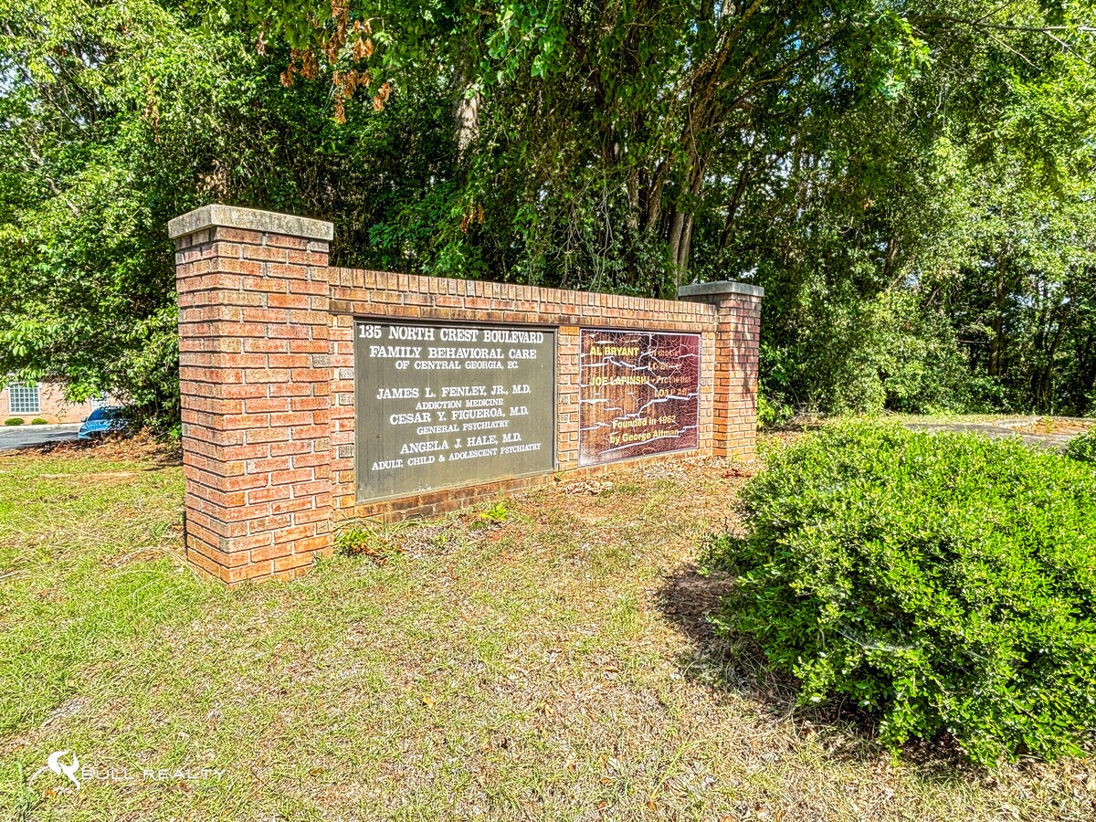 View Photo