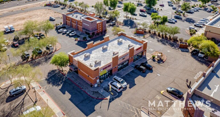 14081 W Grand Ave, Surprise, AZ à vendre - Photo de l’immeuble – Image 2 sur 3