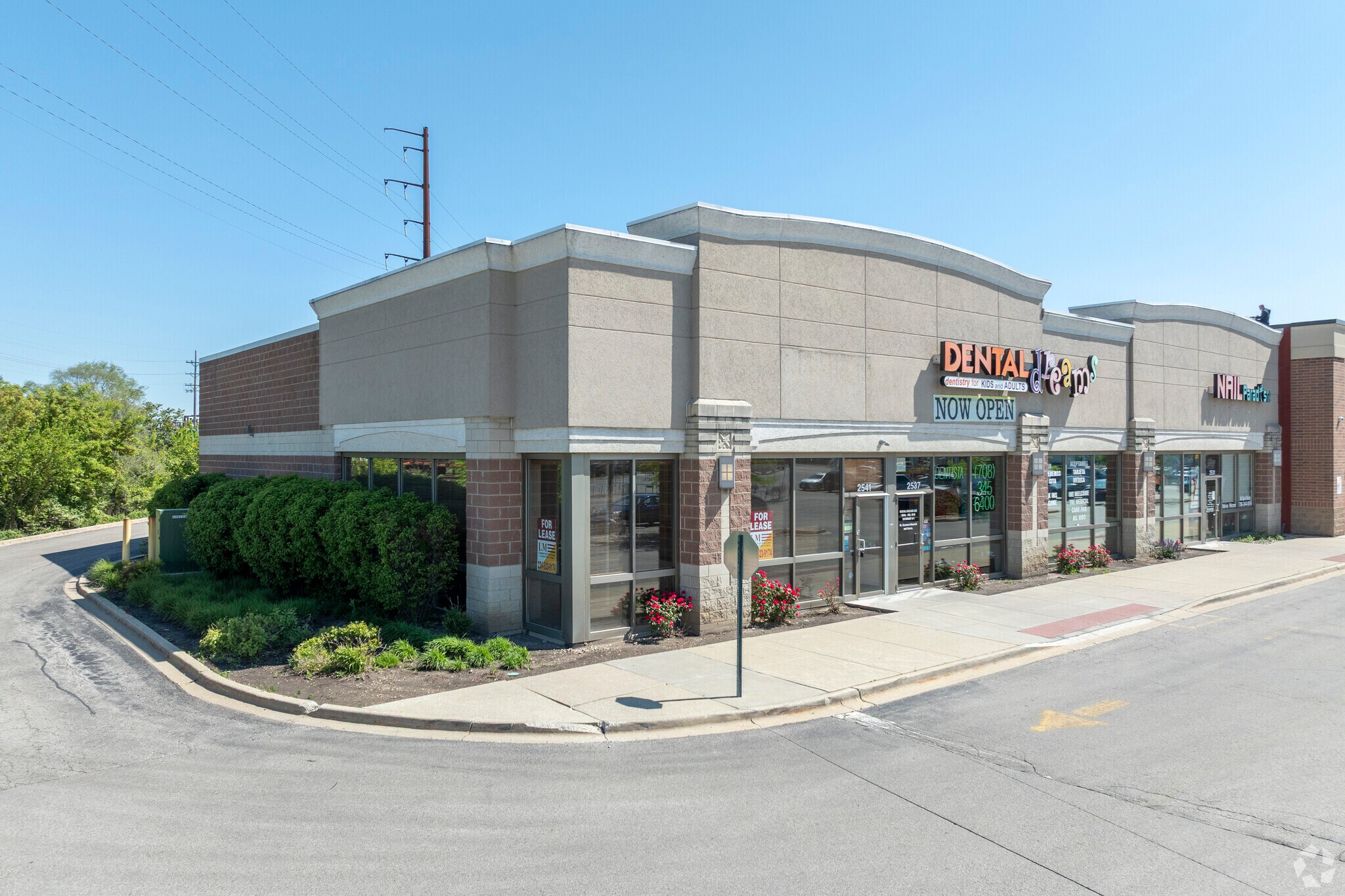 2519-2541 W North Ave, Melrose Park, IL à louer Photo principale– Image 1 sur 12