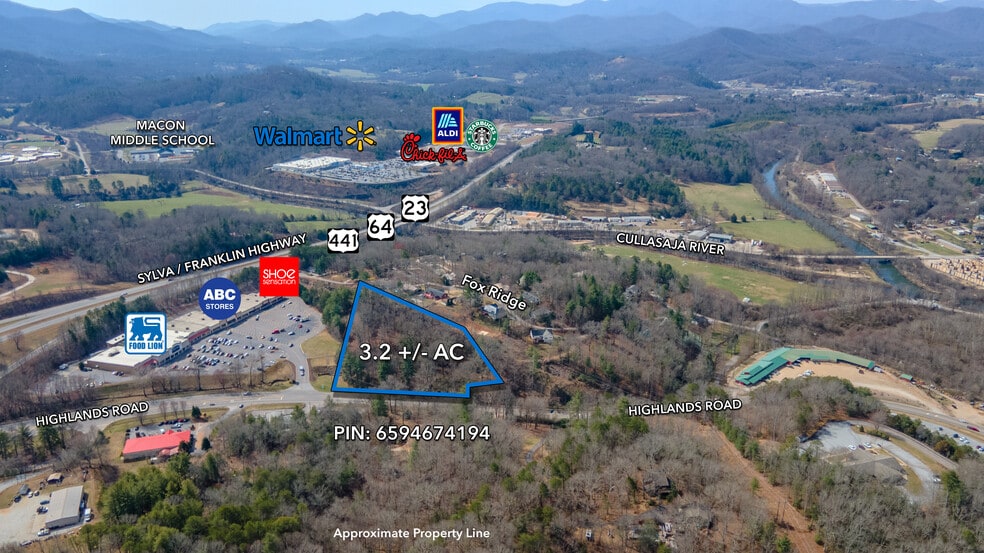 1011 Highlands Rd, Franklin, NC à vendre - Aérien – Image 1 sur 6