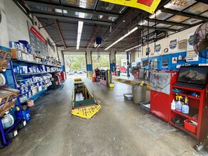 6480-6520 W Commercial Blvd, Lauderhill, FL à louer Photo intérieure– Image 2 sur 4