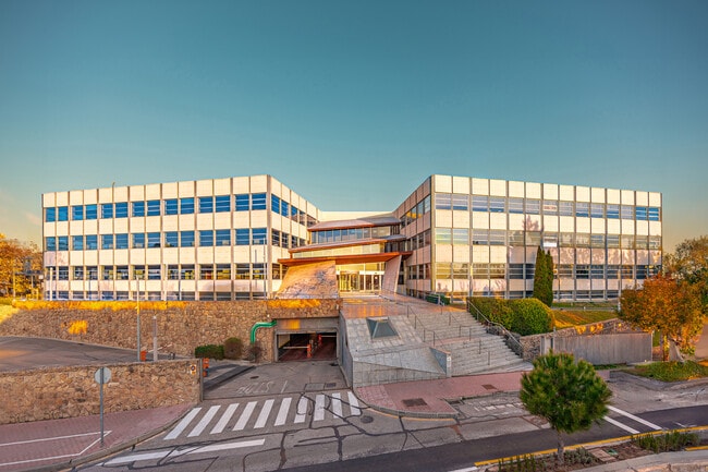 Plus de détails pour Calle Caléndula, 13, Alcobendas - Bureau à louer