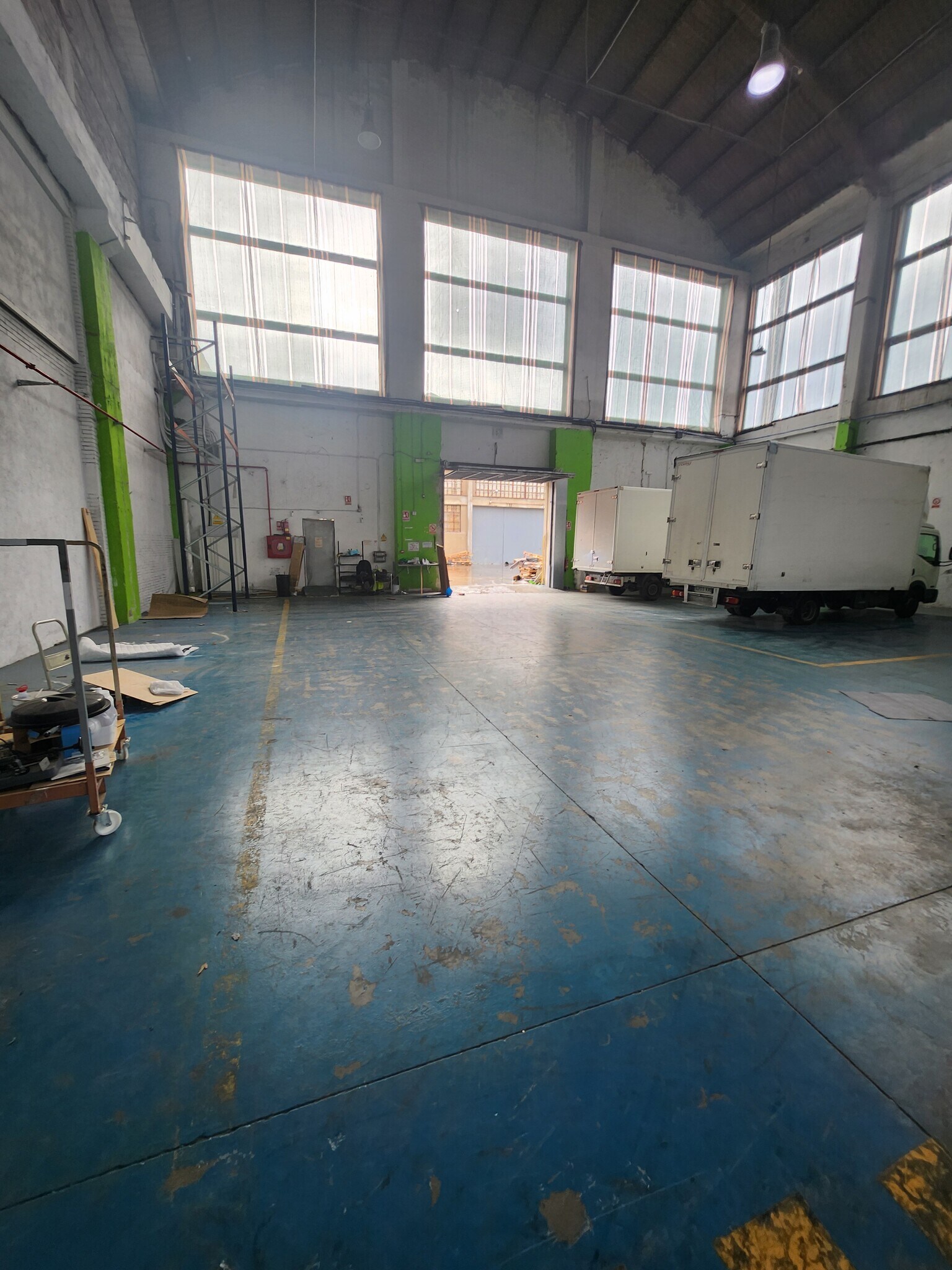 Industriel/Logistique dans L'Hospitalet de Llobregat, Barcelona à louer Photo de l’immeuble– Image 1 sur 10