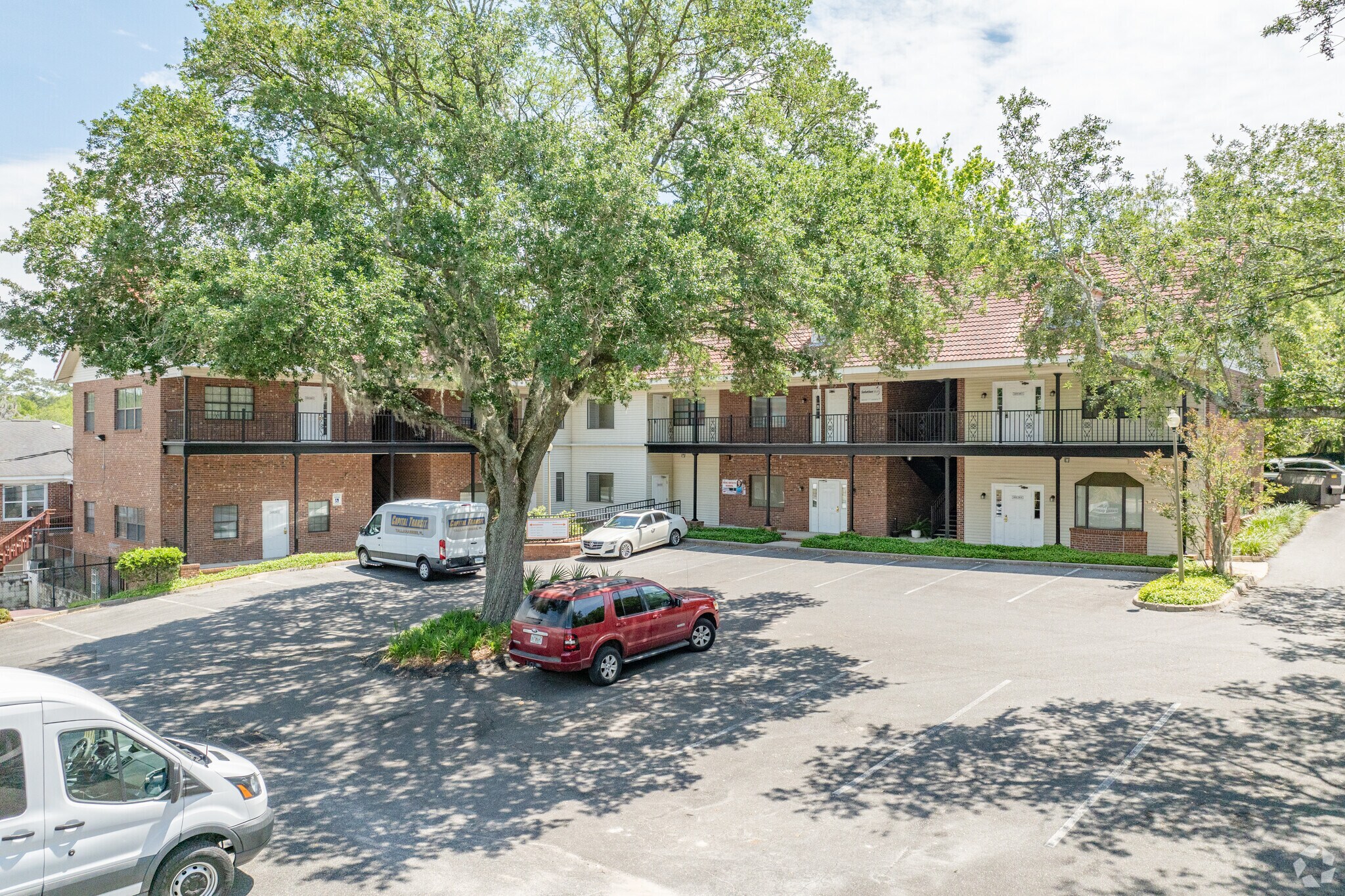 545 E Tennessee St, Tallahassee, FL à vendre Photo principale– Image 1 sur 28