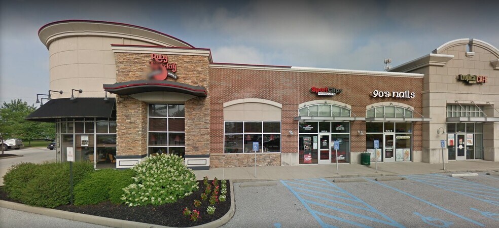 11255 Reed Hartman Hwy, Blue Ash, OH à louer - Photo de l’immeuble – Image 2 sur 15