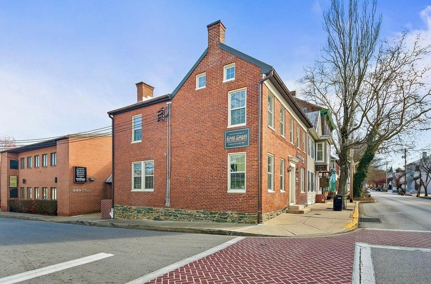 229 E Main St, Westminster, MD à louer Photo de l’immeuble– Image 1 sur 26