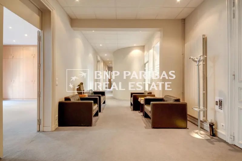 37 Rue Galilée, Paris à louer - Photo intérieure – Image 3 sur 12