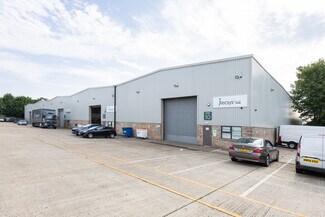 Plus de détails pour Whittle Way, Crawley - Industriel/Logistique à louer
