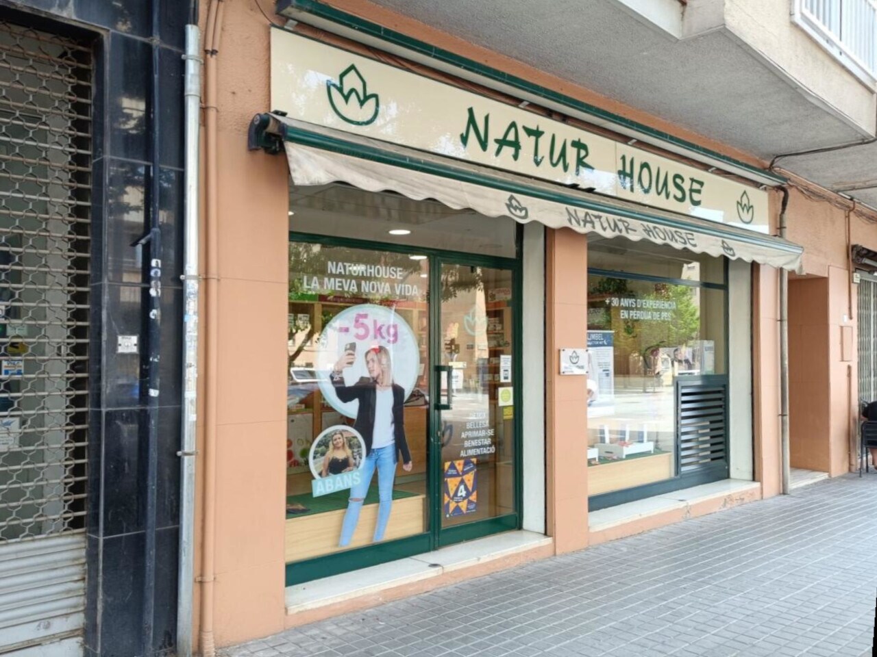 Local commercial dans Granollers, Barcelona à louer Photo de l’immeuble– Image 1 sur 3