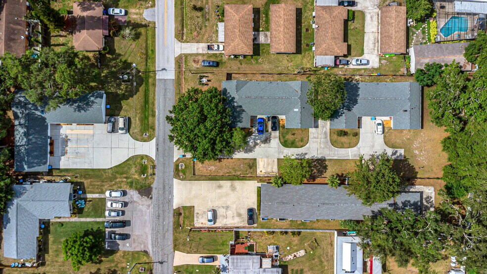 2779 - 2780 Cypress Dr, Clearwater, FL à vendre - Photo de l’immeuble – Image 3 sur 6