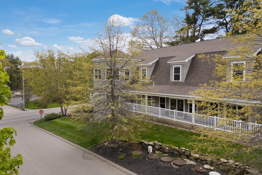 2 Village Park Dr, York, ME à louer - Autre – Image 3 sur 20