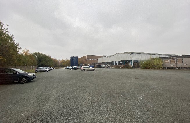 Lea Green Rd, St Helens à louer - Photo de l’immeuble – Image 1 sur 12