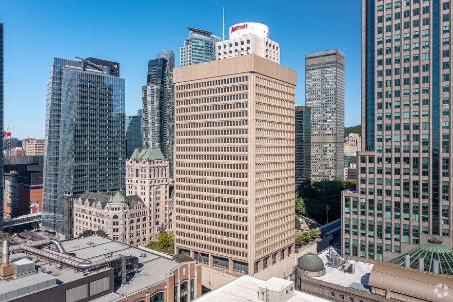 1010 Rue De La Gauchetière O, Montréal, QC à louer - Photo de l’immeuble – Image 2 sur 17