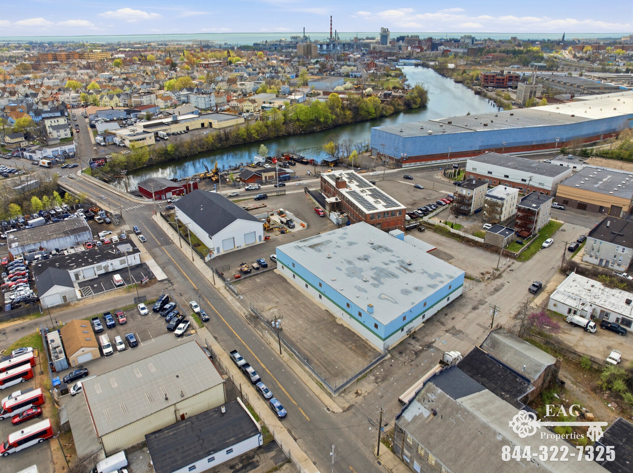 73 River St, Bridgeport, CT à louer Photo principale– Image 1 sur 24