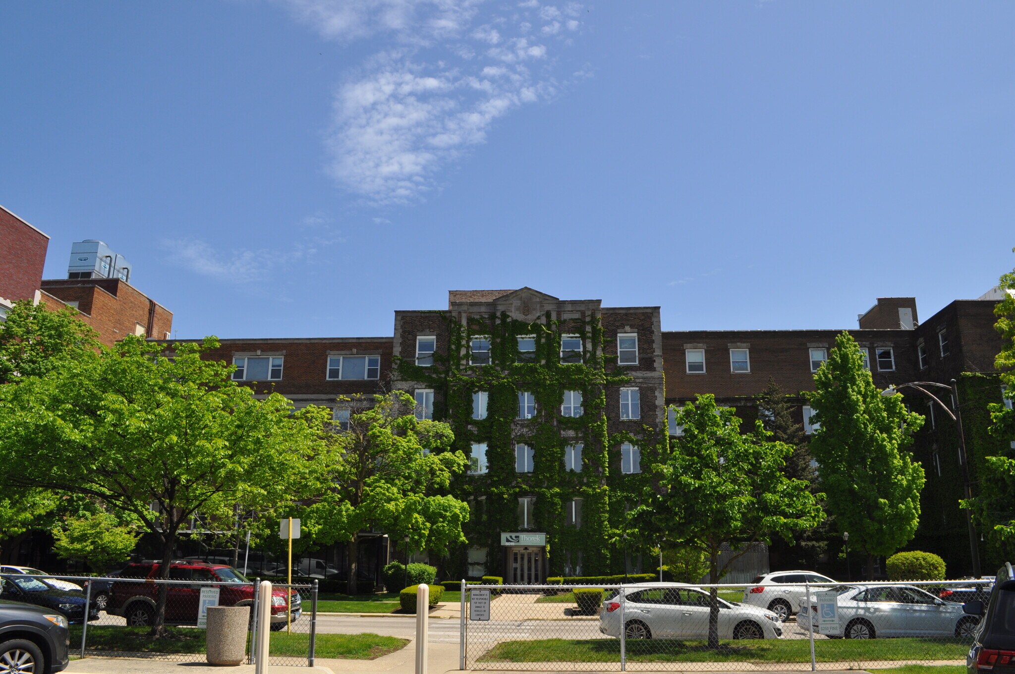 5015-5025 N Paulina St, Chicago, IL à louer Photo principale– Image 1 sur 4