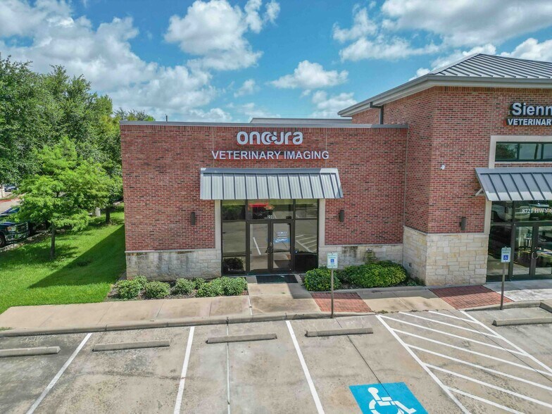 8721 Highway 6, Missouri City, TX à louer - Photo de l’immeuble – Image 3 sur 26