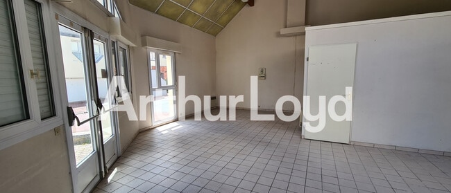 Plus de détails pour Bureau à louer