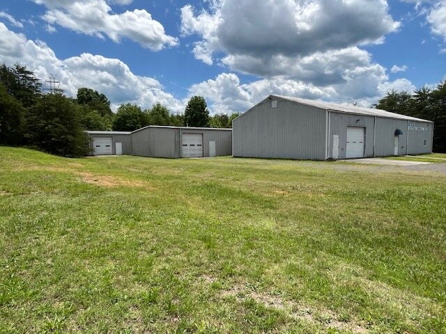 2260 Harrington Hwy, Eden, NC à vendre Photo principale– Image 1 sur 8