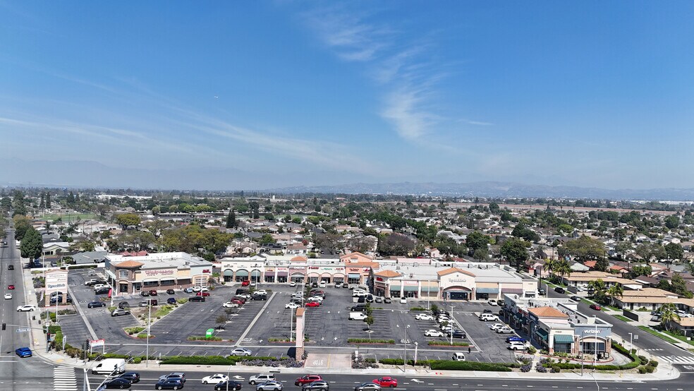 NE Firestone Blvd, Norwalk, CA à louer - Photo de l’immeuble – Image 1 sur 8