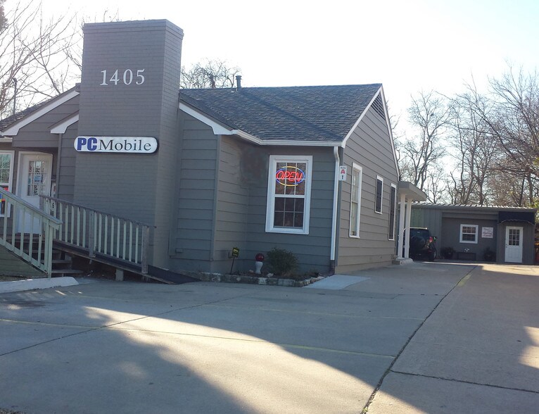 1405 W University Dr, McKinney, TX à vendre - Photo principale – Image 1 sur 1