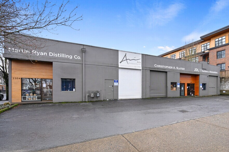 2314 NW Savier St, Portland, OR à vendre - Photo de l’immeuble – Image 2 sur 5