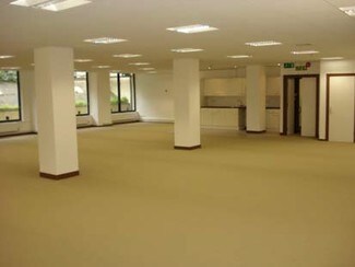 Plus de détails pour 43-46 Queens Rd, Brighton - Bureau à louer