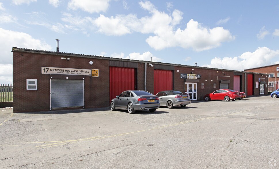 Lynn Ln, Shenstone à louer - Photo principale – Image 1 sur 2