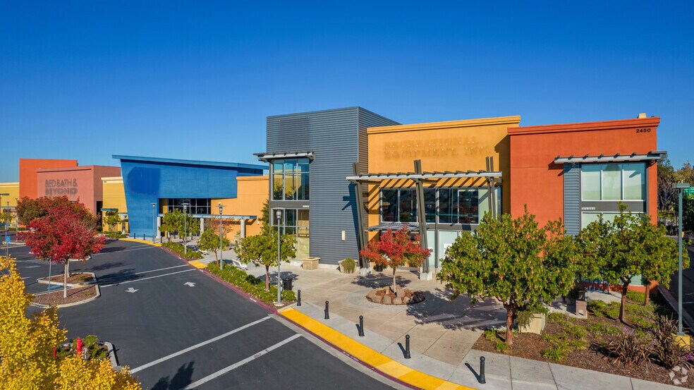 2450-2470 Charleston Rd, Mountain View, CA à louer - Photo principale – Image 1 sur 5