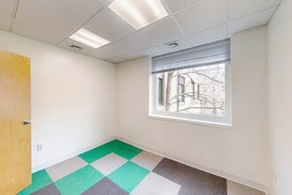 552 Massachusetts Ave, Cambridge, MA à louer Photo intérieure– Image 2 sur 9